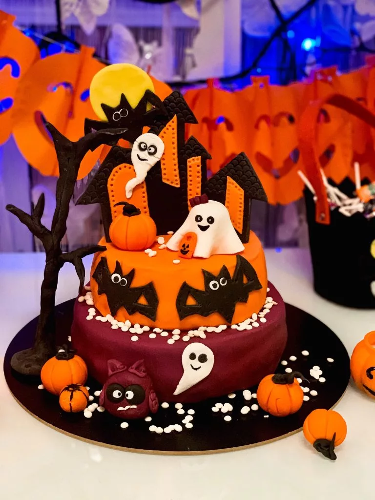 bolo de halloween decorado