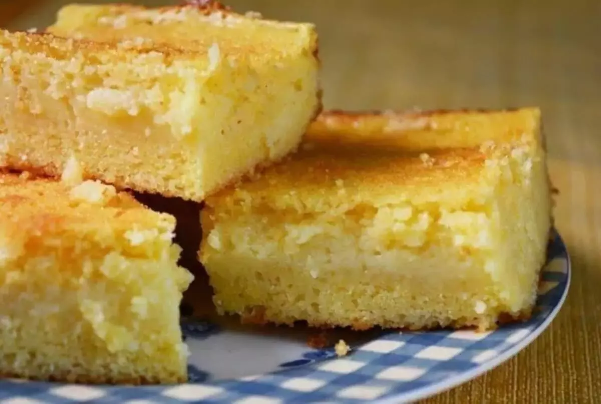 Bolo de Milho com Leite de Côco: Um Toque Tropical na Confeitaria Clássica