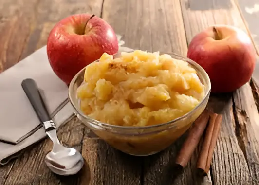 Compota de Maçã e Canela para a Ceia de Natal