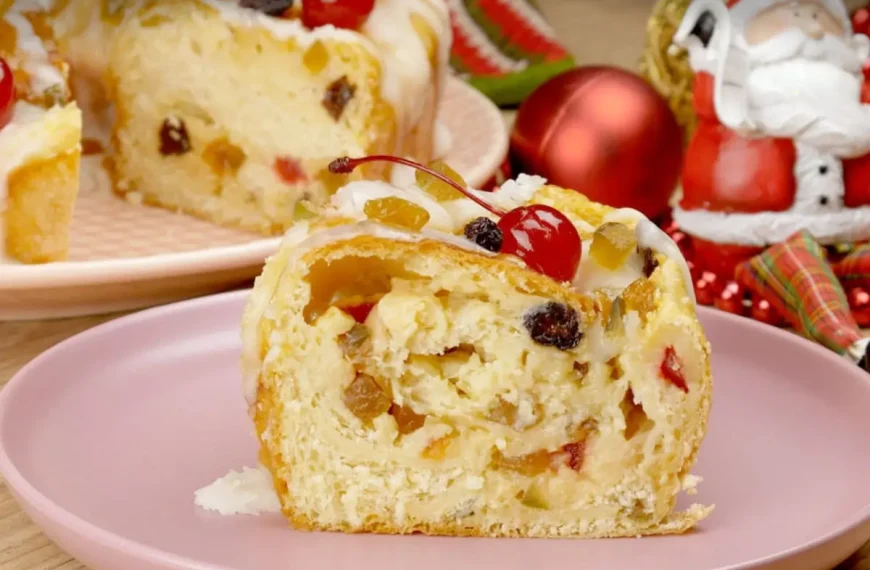 Rosca de Natal com Frutas Cristalizadas